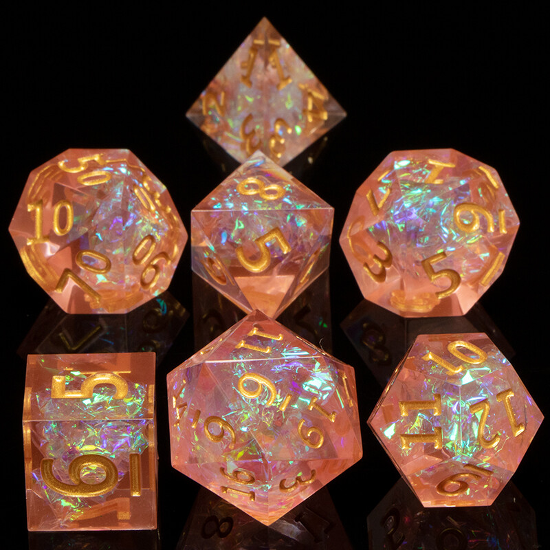 Набор кубиков для RPG 7 шт.  прозрачные розовые с фольгой (острые грани)