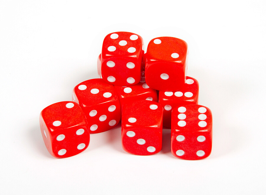 Набор из 10 кубиков D6, 10 мм. Красный с белыми точками в блистере