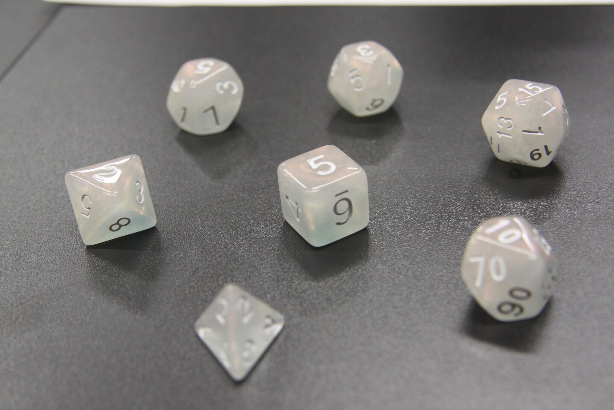 Набор кубиков для RPG "Единорог" 7 шт. Аврора морозная пурпурная